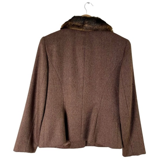 Talbots Faux Fur Collar Wool Herringbone Tweed Button Front Jacket in Brown Sz 8 - Picture 10 of 15